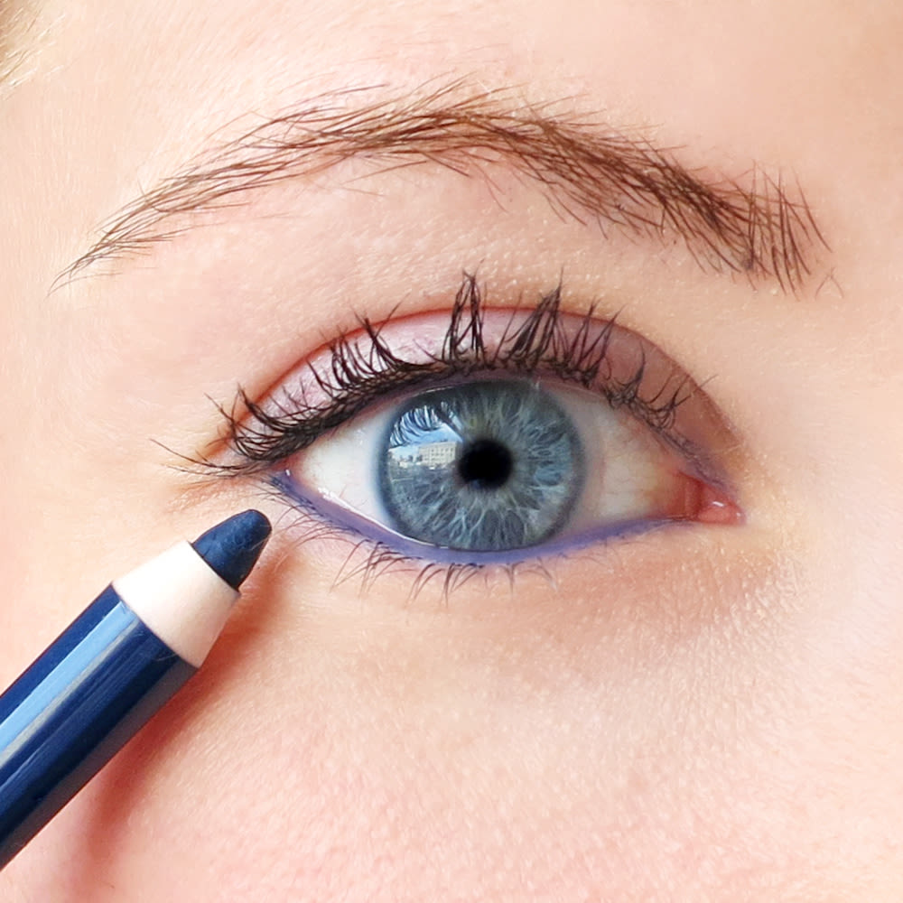 how to sharpen eyeliner pencil