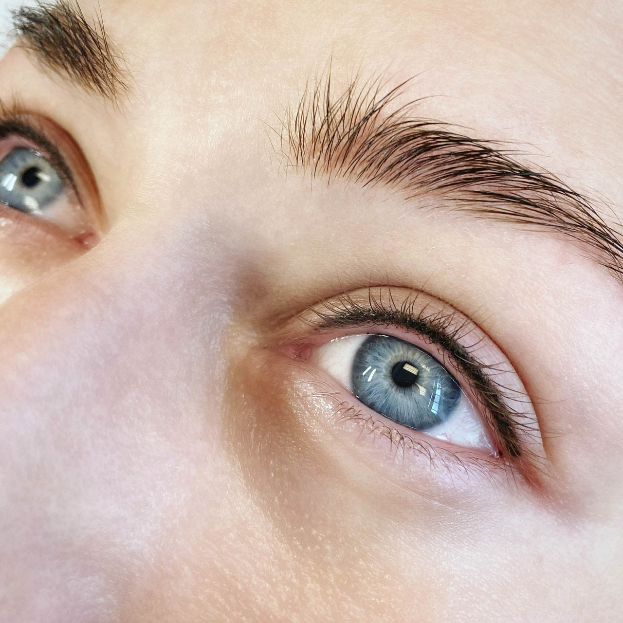 permanent eyeliner pros and cons