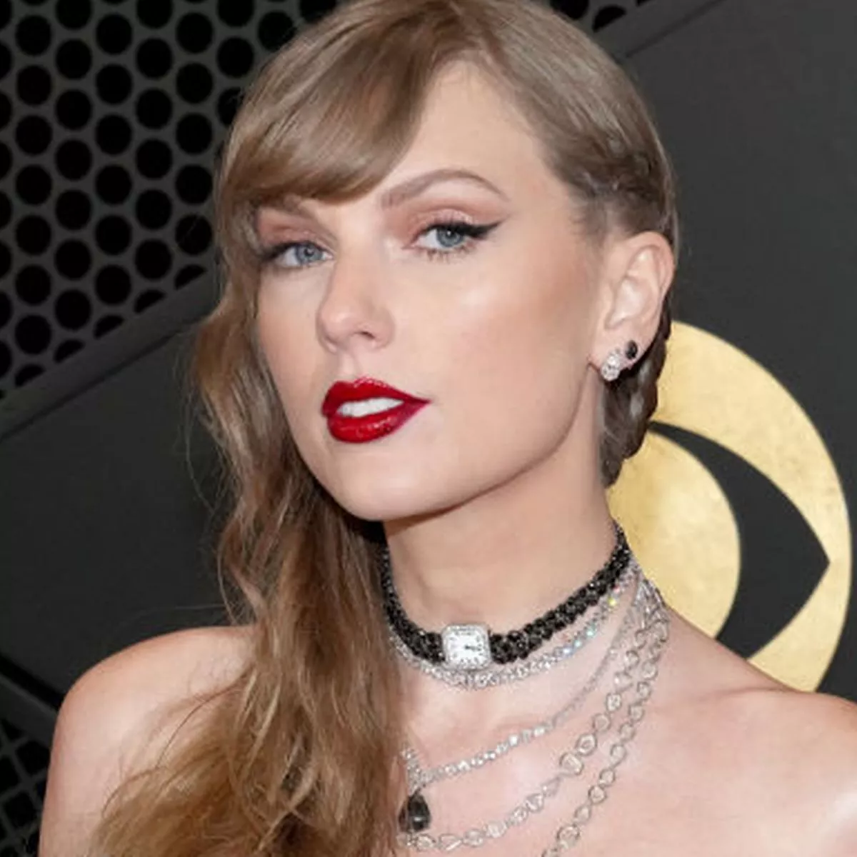 taylor swift eye makeup