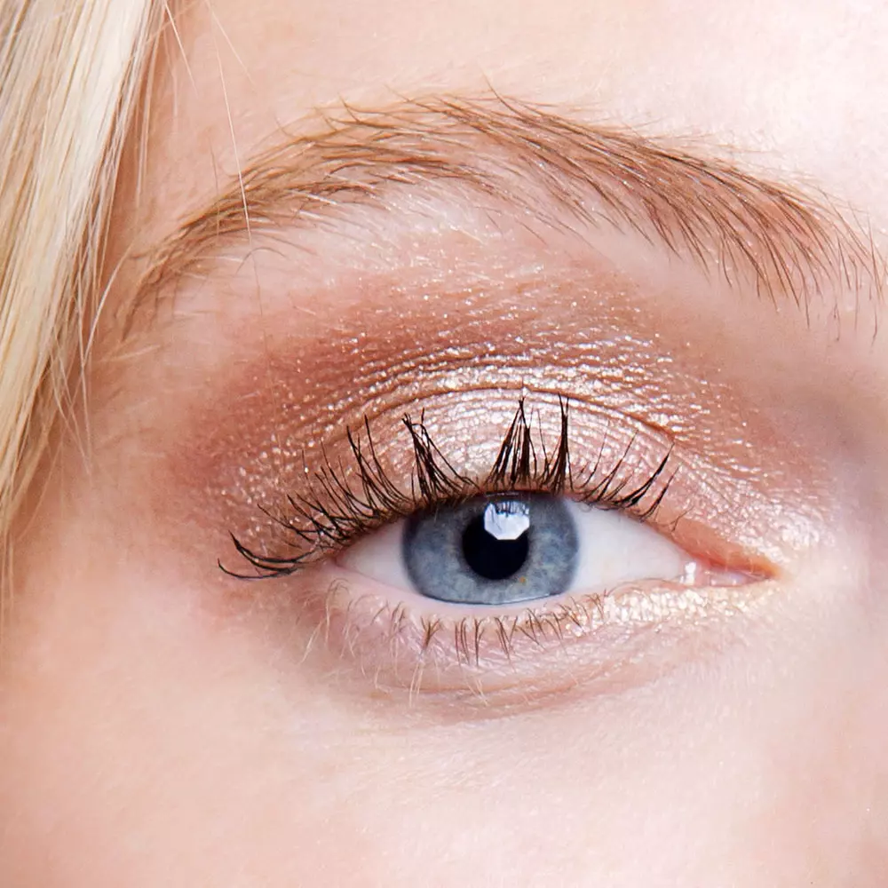 best eyeshadow for blue eyes